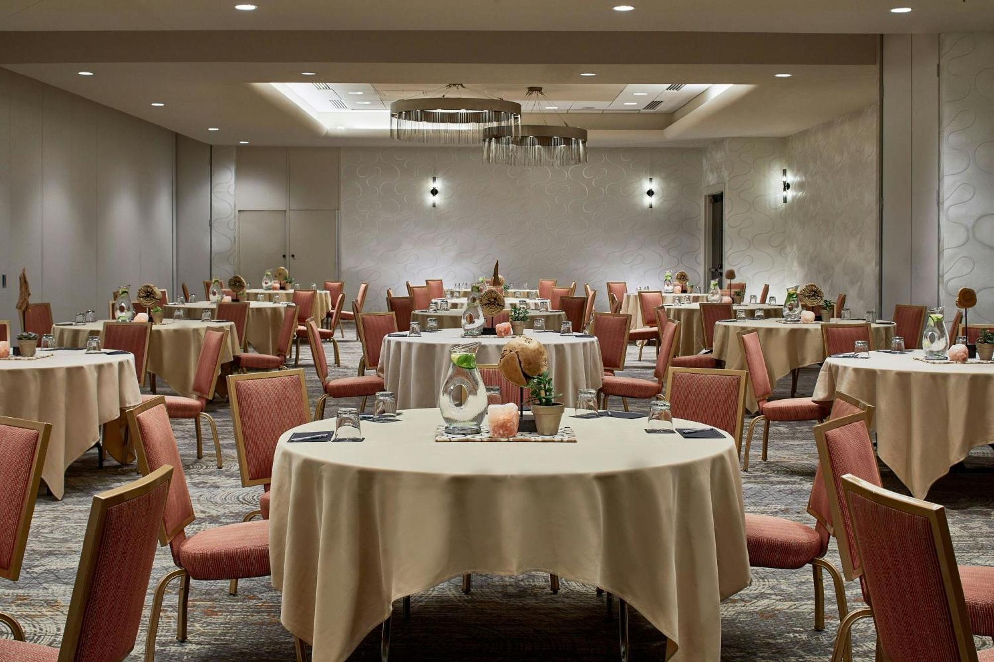 Renaissance Asheville Downtown Hotel Extérieur photo